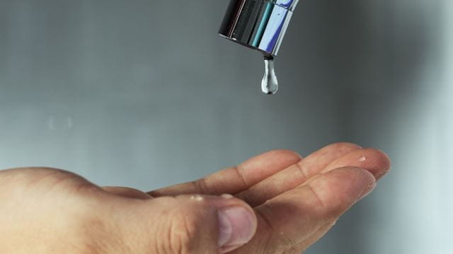 Water drip hand